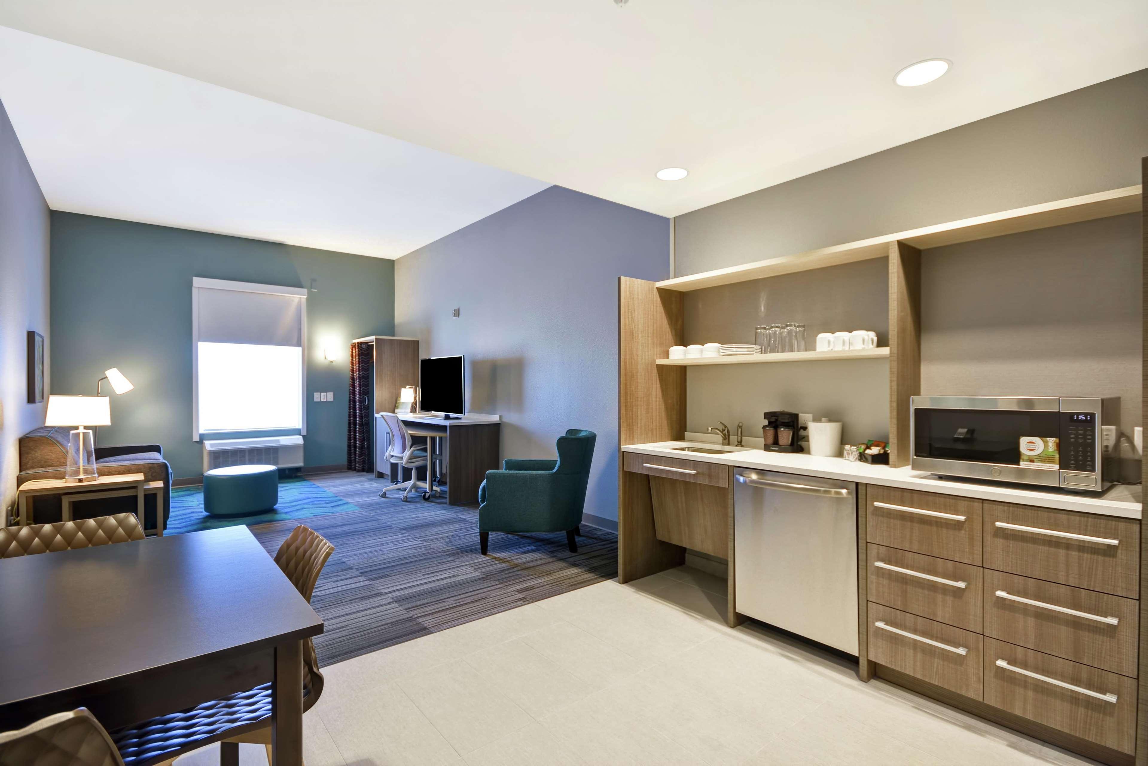 Home2 Suites By Hilton Queensbury Lake George Εξωτερικό φωτογραφία