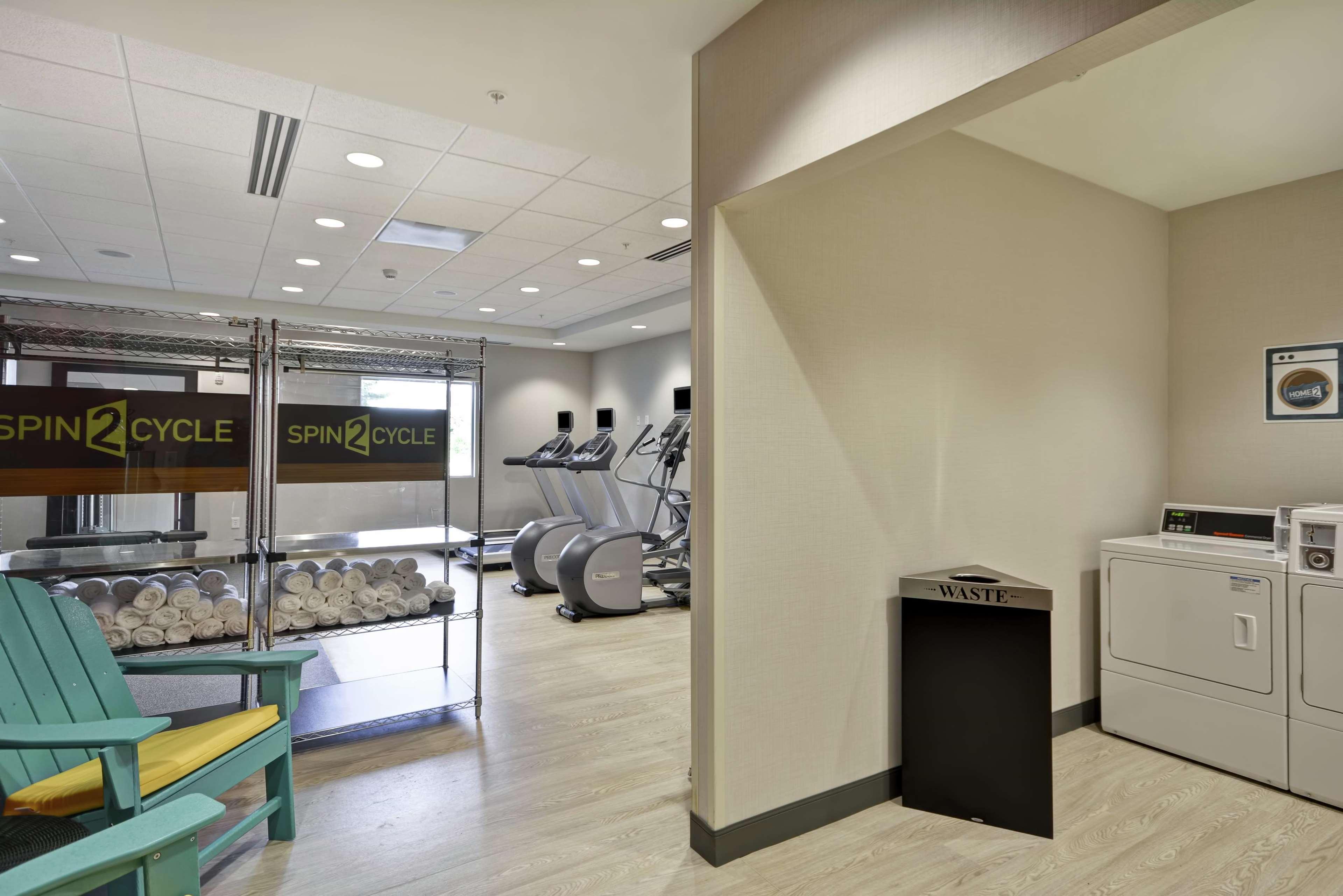 Home2 Suites By Hilton Queensbury Lake George Εξωτερικό φωτογραφία