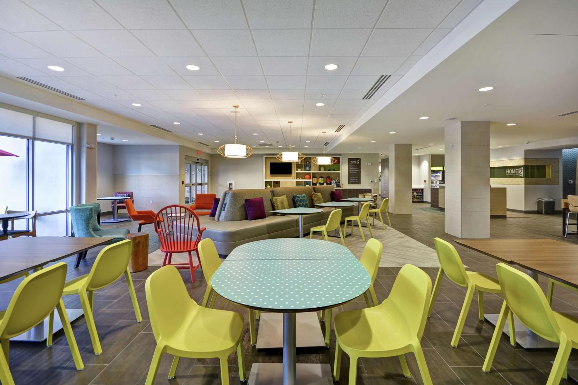 Home2 Suites By Hilton Queensbury Lake George Εξωτερικό φωτογραφία