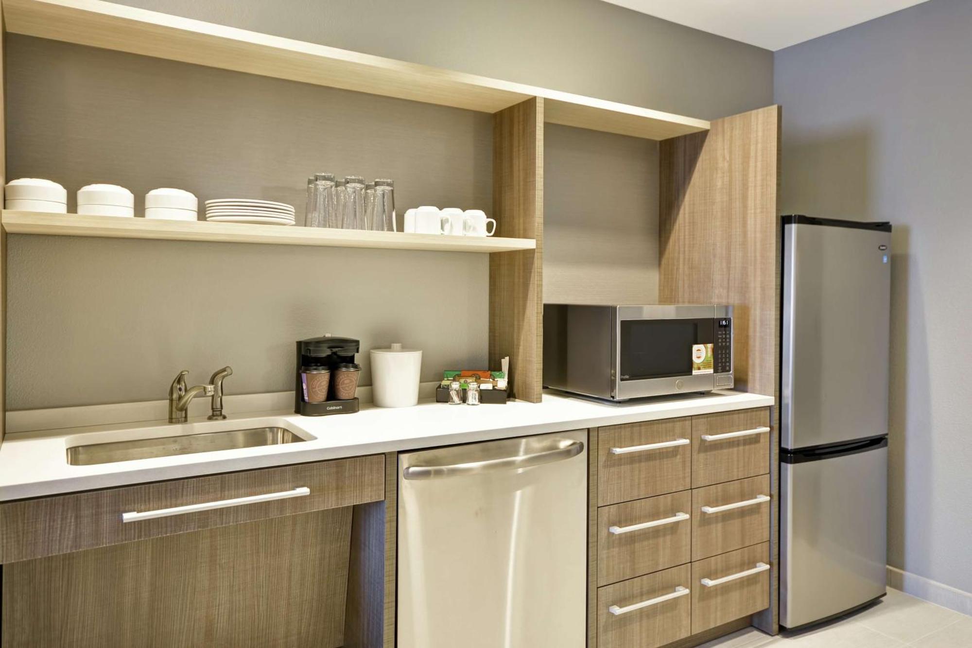 Home2 Suites By Hilton Queensbury Lake George Εξωτερικό φωτογραφία