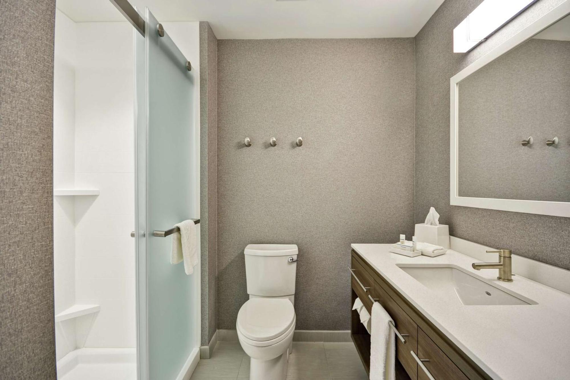 Home2 Suites By Hilton Queensbury Lake George Εξωτερικό φωτογραφία