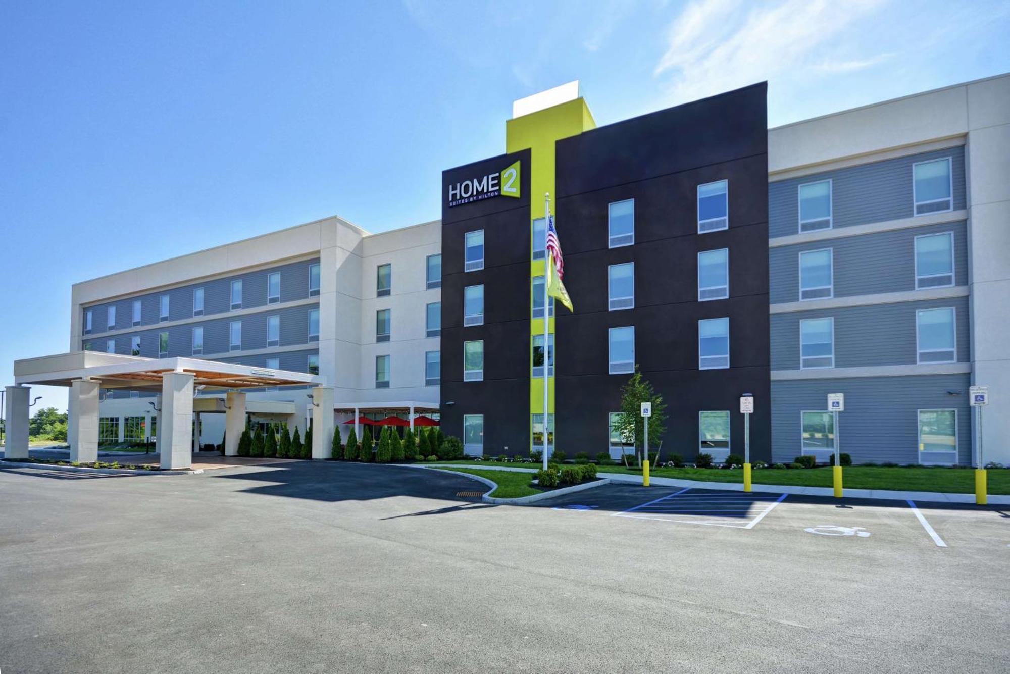 Home2 Suites By Hilton Queensbury Lake George Εξωτερικό φωτογραφία